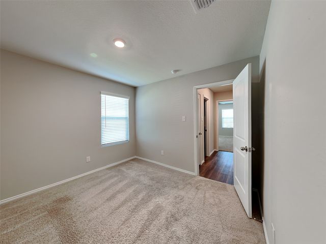 305 Anvil Drive, Fort Worth, TX 76052