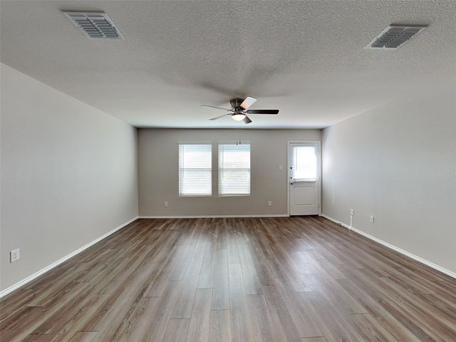 305 Anvil Drive, Fort Worth, TX 76052