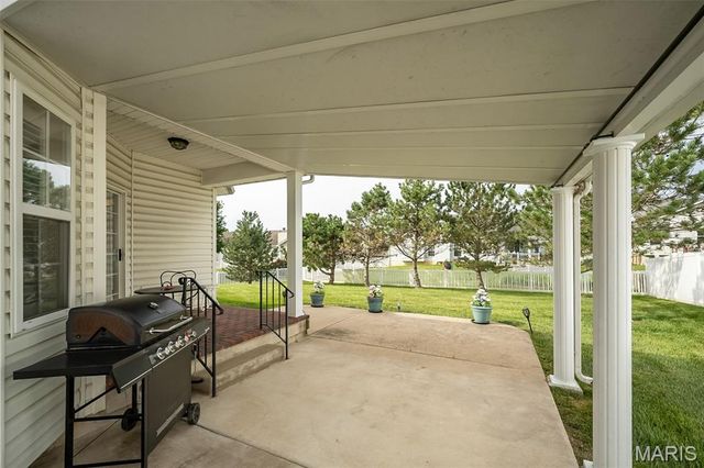 1410 Sunburst Drive, O'fallon, MO 63366