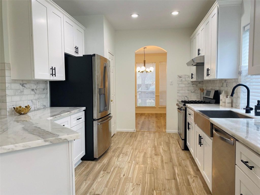 3907 Meadow Lilly Lane, Katy, TX 77449