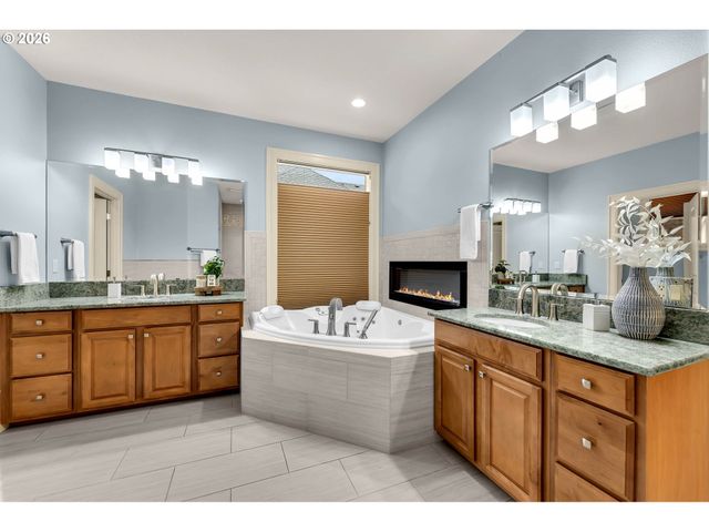 16211 Ne 25TH Ave, Ridgefield, WA 98642