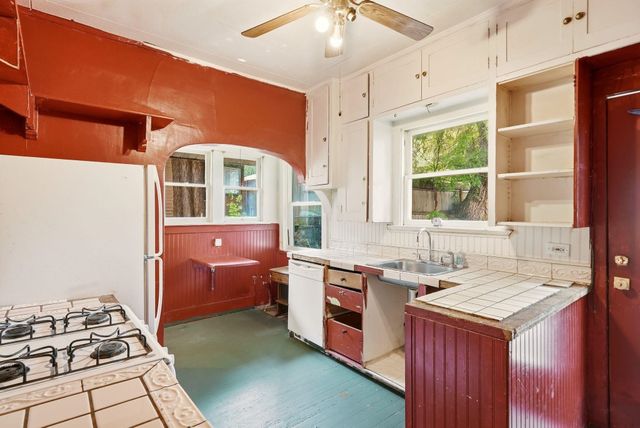 1608 E 11th Ave, Spokane, WA 99202