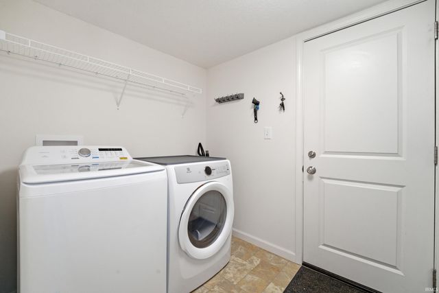 2223 Powder House Lane, Lafayette, IN 47909