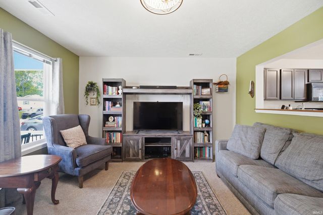 2223 Powder House Lane, Lafayette, IN 47909