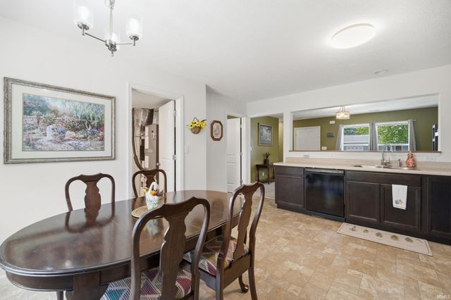 2223 Powder House Lane, Lafayette, IN 47909