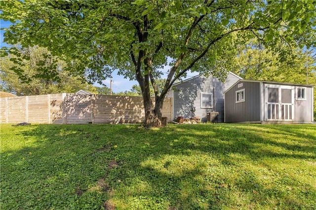 3706 Harmony Drive, Kansas City, KS 66106