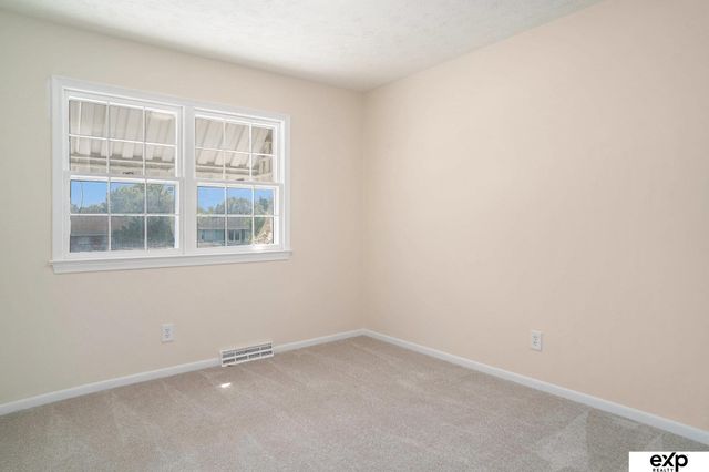 13910 Shirley Street, Omaha, NE 68144