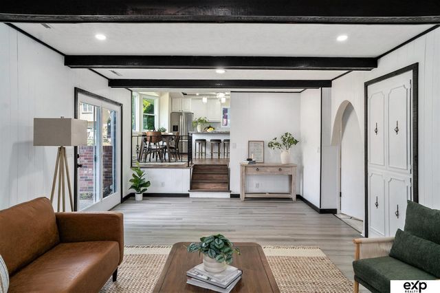 13910 Shirley Street, Omaha, NE 68144