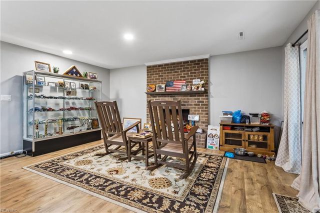 1044 Clipper DR, Hampton, VA 23669