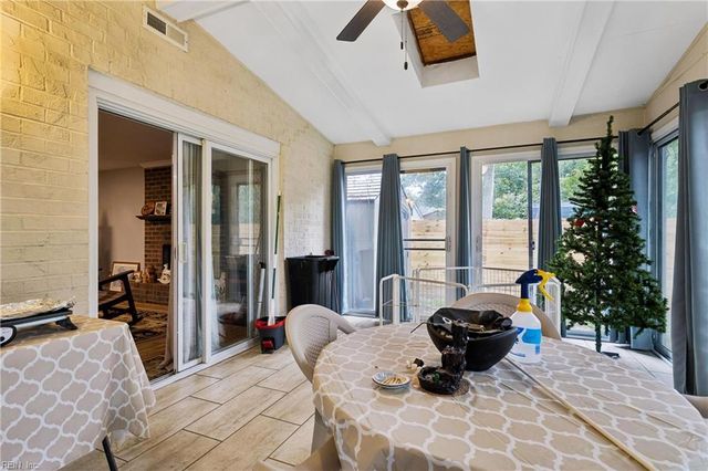 1044 Clipper DR, Hampton, VA 23669