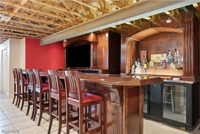 9260 Aaron Lane, Olmsted Twp, OH 44138