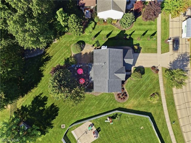 9260 Aaron Lane, Olmsted Twp, OH 44138
