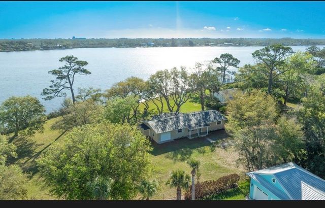 2005 BAYVIEW DRIVE, New Smyrna Beach, FL 32168