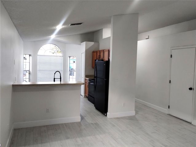 1716 CHATHAM CIRCLE, Apopka, FL 32703