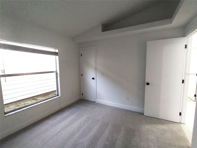 1716 CHATHAM CIRCLE, Apopka, FL 32703