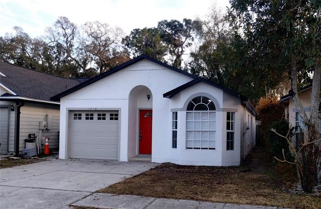1716 CHATHAM CIRCLE, Apopka, FL 32703