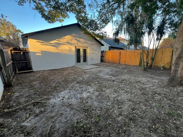 1716 CHATHAM CIRCLE, Apopka, FL 32703