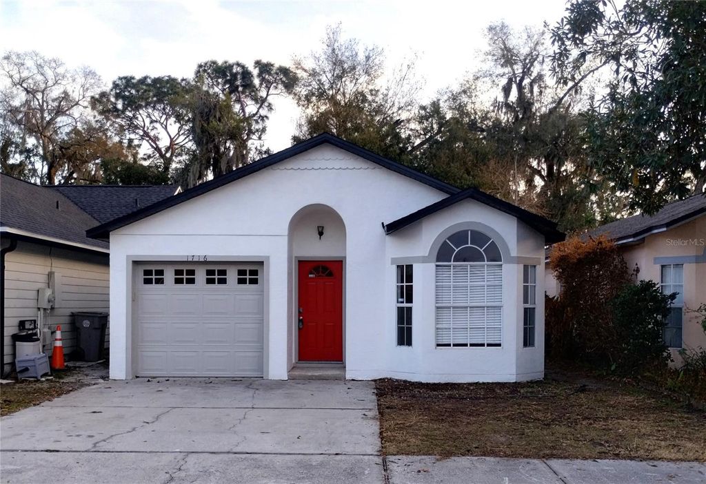 1716 CHATHAM CIRCLE, Apopka, FL 32703