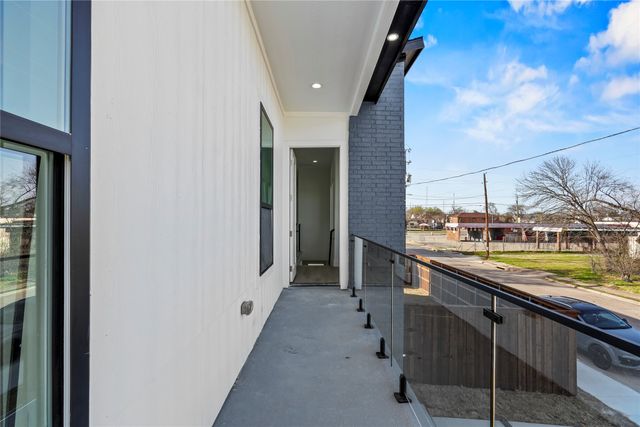 2633 Peabody Avenue, Dallas, TX 75215