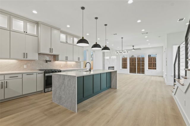 2633 Peabody Avenue, Dallas, TX 75215