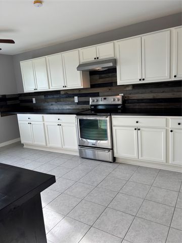 1912 Hcr 3106, Hillsboro, TX 76645