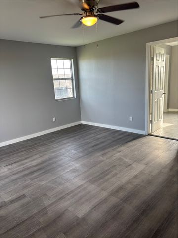 1912 Hcr 3106, Hillsboro, TX 76645