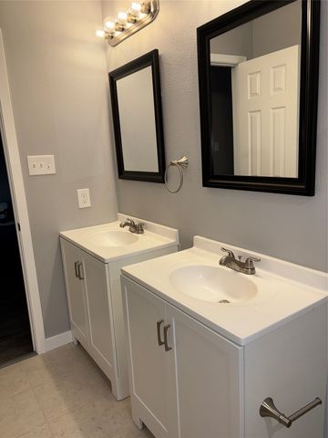 1912 Hcr 3106, Hillsboro, TX 76645