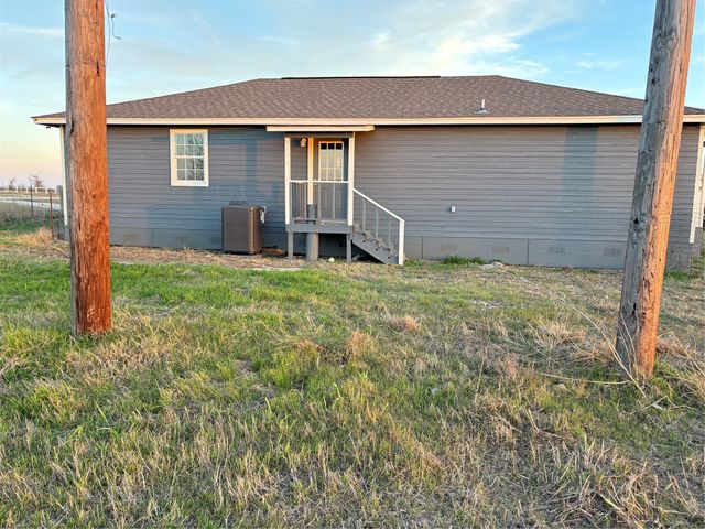 1912 Hcr 3106, Hillsboro, TX 76645