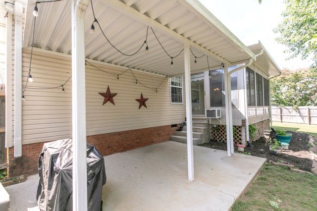 449 S Rocky Top St, Gallatin, TN 37066