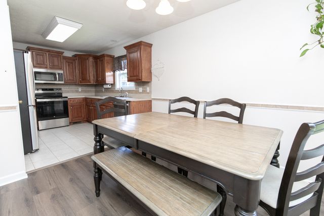 449 S Rocky Top St, Gallatin, TN 37066