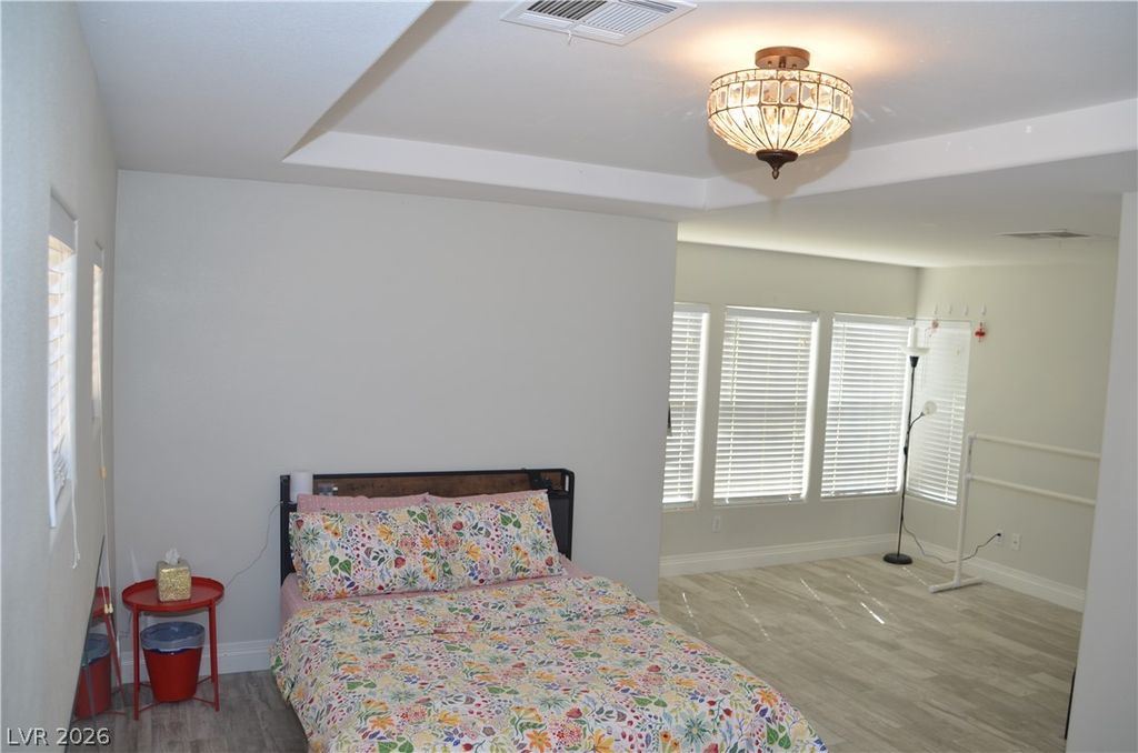 Image 19 of property listing at 8165 Maitai Avenue, Las Vegas, NV 89147