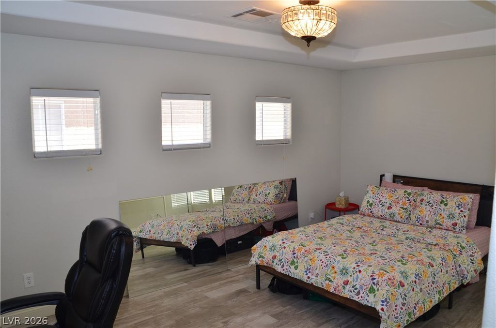 Image 22 of property listing at 8165 Maitai Avenue, Las Vegas, NV 89147