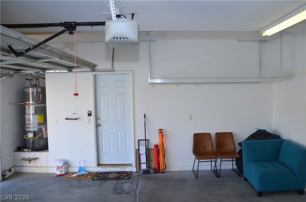 Image 38 of property listing at 8165 Maitai Avenue, Las Vegas, NV 89147