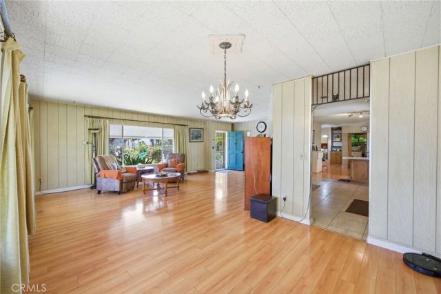1276 Oasis, Escondido, CA 92026