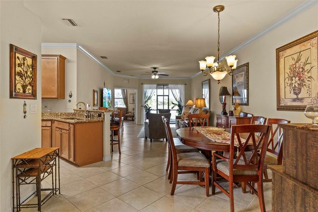 6607 CANDLESTICK DRIVE, Bradenton, FL 34212