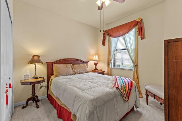 6607 CANDLESTICK DRIVE, Bradenton, FL 34212