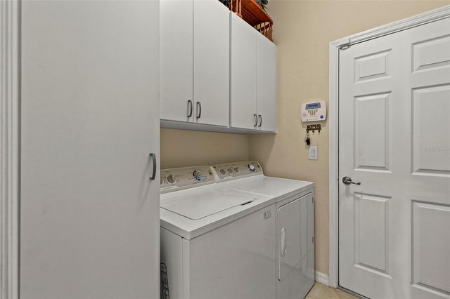 6607 CANDLESTICK DRIVE, Bradenton, FL 34212