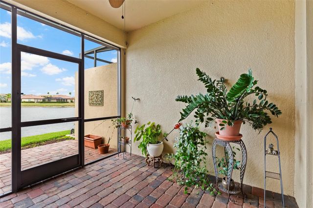 6607 CANDLESTICK DRIVE, Bradenton, FL 34212