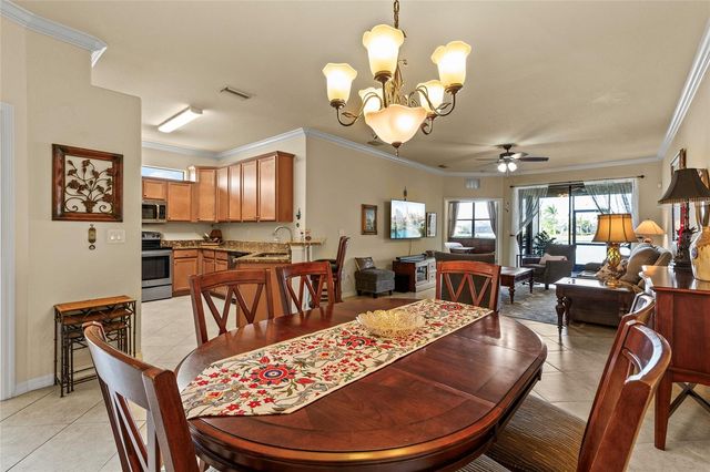 6607 CANDLESTICK DRIVE, Bradenton, FL 34212