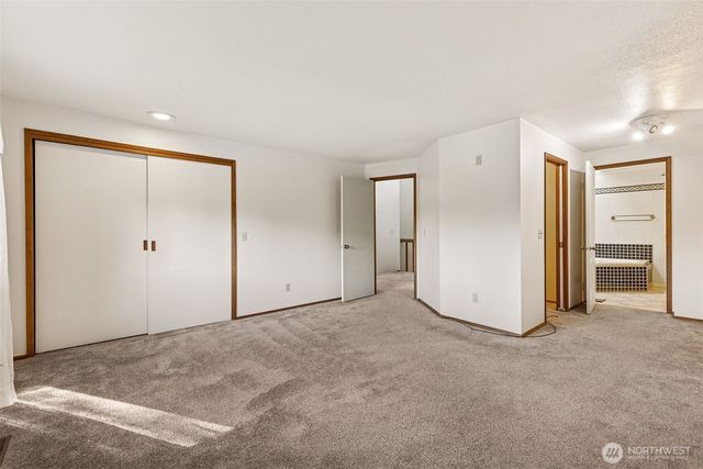 5221 Boulevard Extension Road SE, Olympia, WA 98501