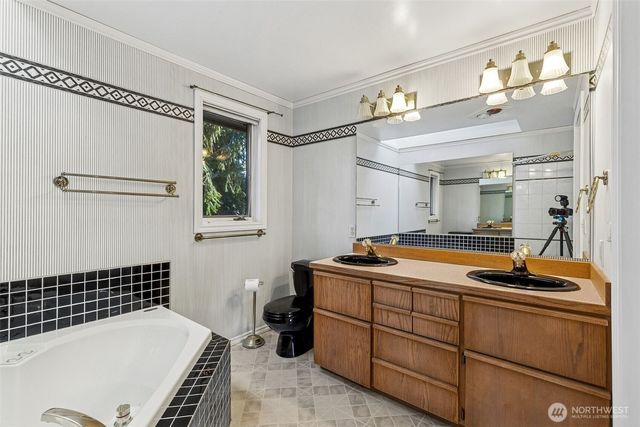 5221 Boulevard Extension Road SE, Olympia, WA 98501