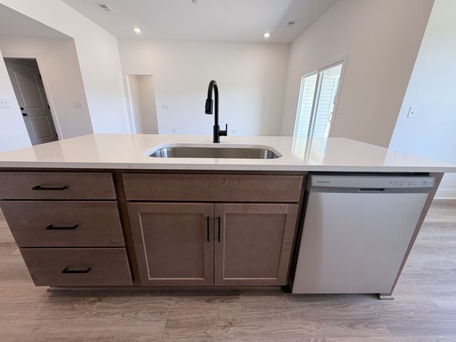 503 Mandalorian way, Dickson, TN 37055