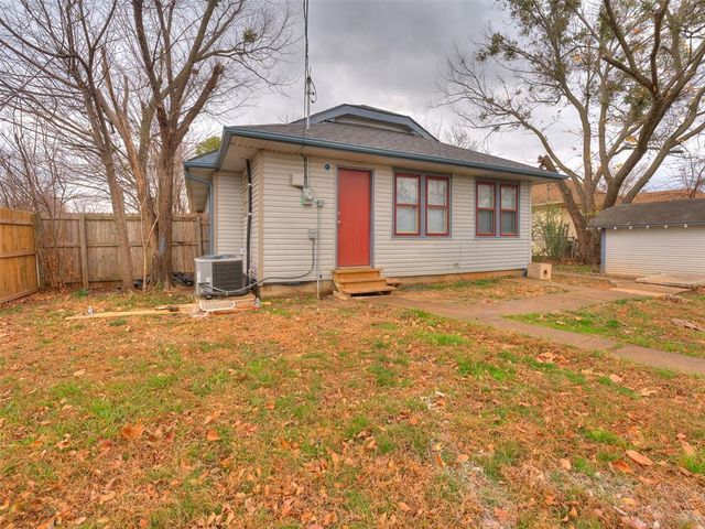 1432 N Park Avenue, Shawnee, OK 74801