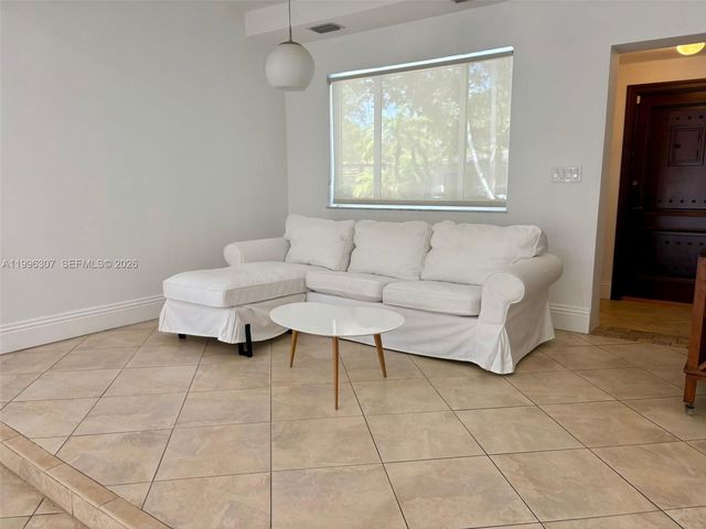 4190 Pamona Ave 0, Miami, FL 33133