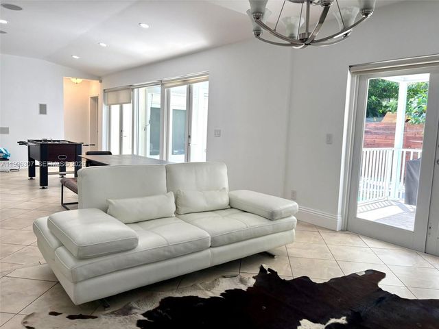 4190 Pamona Ave 0, Miami, FL 33133