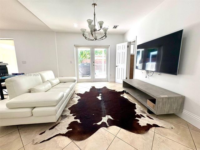 4190 Pamona Ave 0, Miami, FL 33133