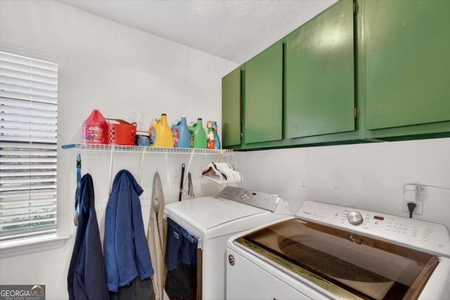 560 Log Landing Road, Springfield, GA 31329