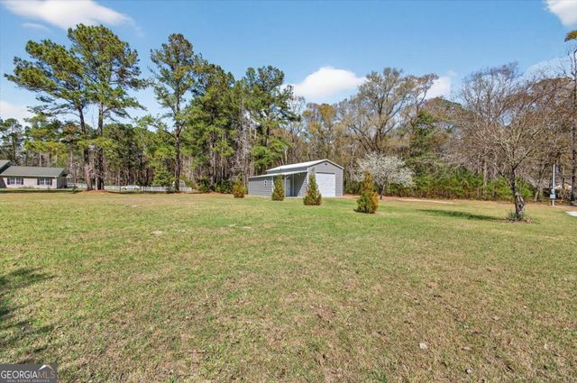 560 Log Landing Road, Springfield, GA 31329