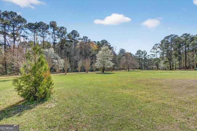 560 Log Landing Road, Springfield, GA 31329