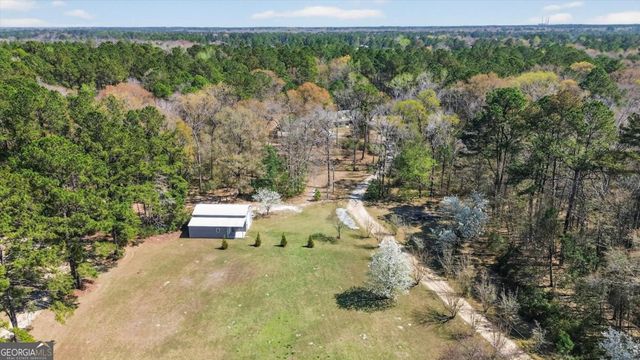 560 Log Landing Road, Springfield, GA 31329